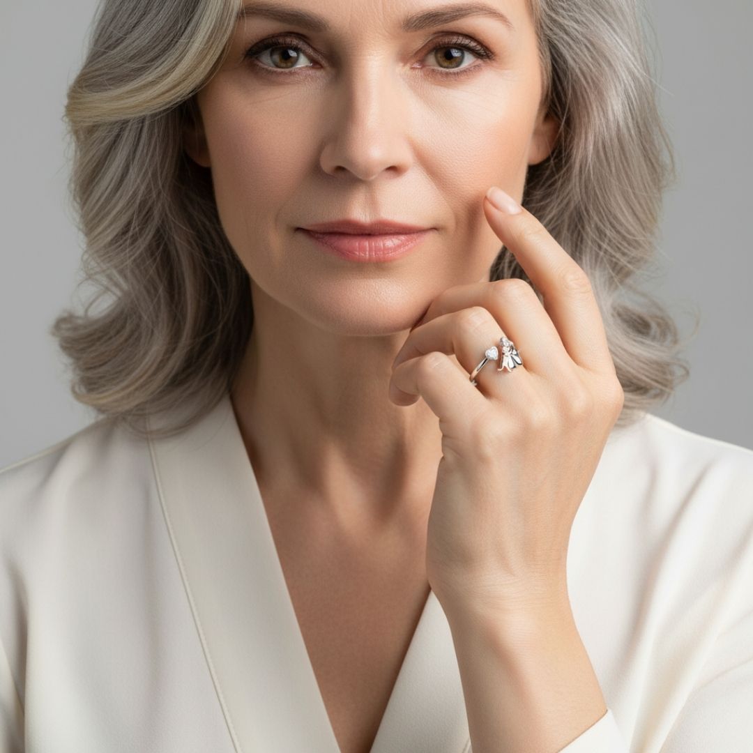 Anne™ - Pierścionek z Ikoną Psa (Różowy)